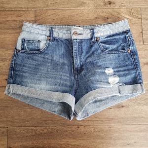 F21  2-Tone Denim Distressed Jean Short Shorts